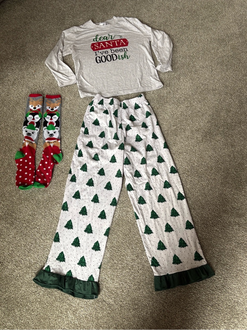 Kids Holiday Tree Pajama Set - White & Green